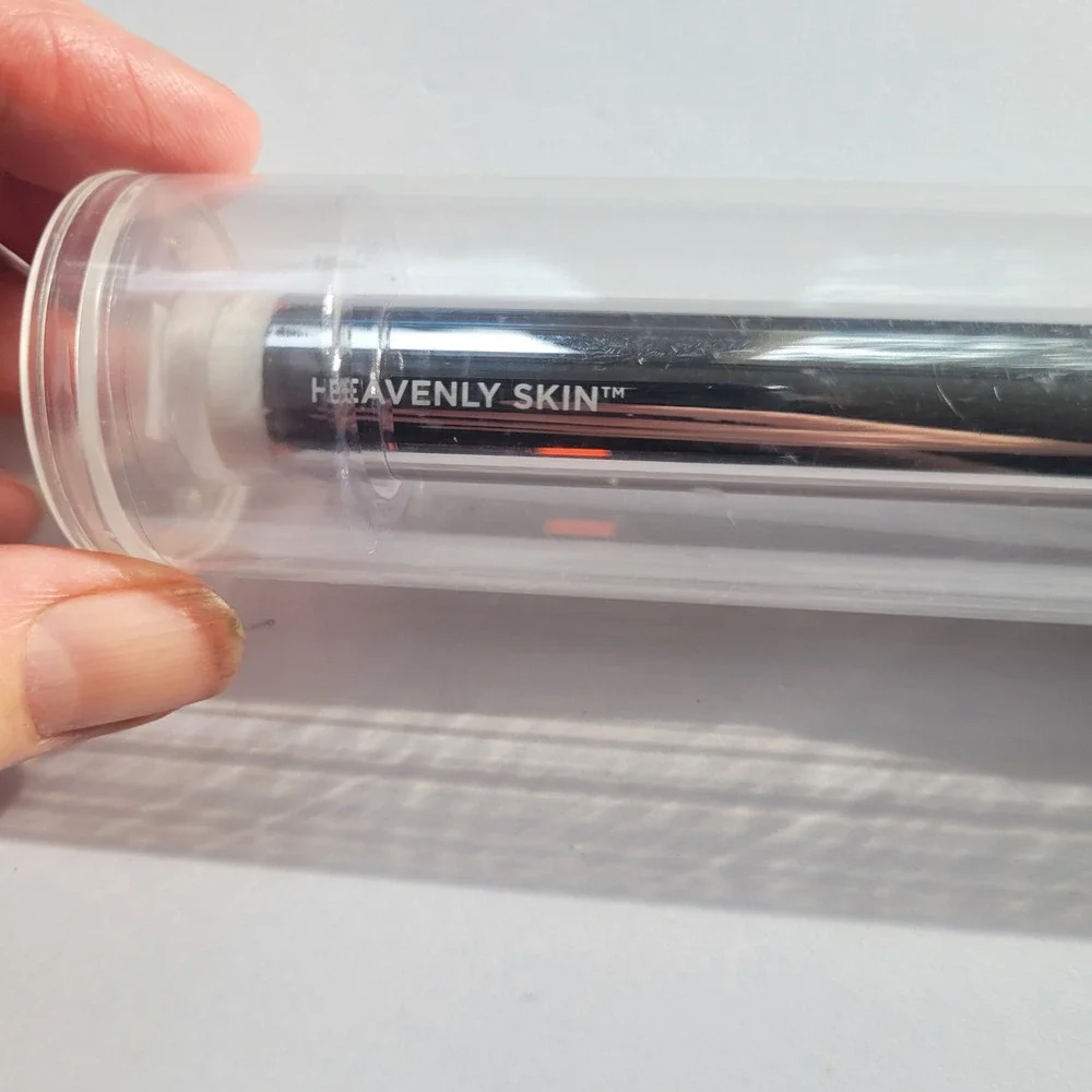 it cosmetics liquid beauty business